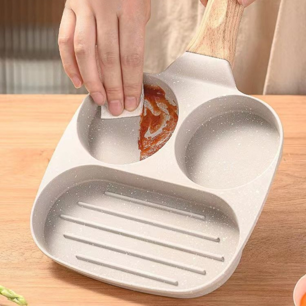 Frigideira Multifuncional 3 Buracos Para o Preparo De Ovos Hambúrguer Panela Antiaderente Com Alça